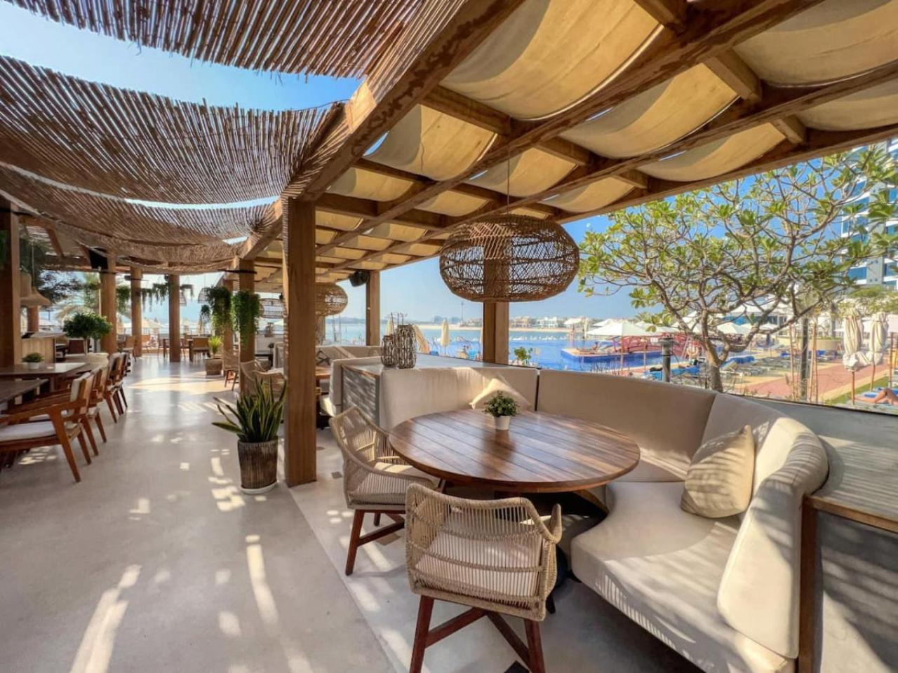 Luxury Island Escape Private Lazy River Ula Vibes Palm Jumeirah *